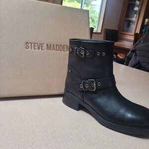 Steve Madden Boots